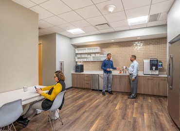 10 m² Shared workspace  in New York Chelsea, NY, 5 Penn Plaza (10001) - 5 | MatchOffice