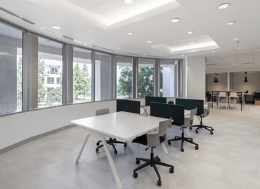 10 m² Shared office  in San Diego, CA, 4445 Eastgate Mall University City (92121) - 6 | MatchOffice.com