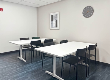  Conference room in Clearwater, FL, 29399 US Highway 19 N (33761) - 9 | MatchOffice