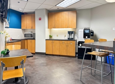  Conference room in Campbell, CA, 900 East Hamilton (95008) - 5 | MatchOffice.com