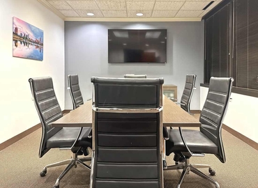  Conference space in Birmingham, AL, 2100 Southbridge Parkway (35209) - 5 | MatchOffice.com