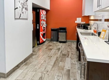  Conference room in Mountain View, CA, 800 West El Camino Real (94040) - 5 | MatchOffice.com