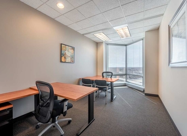  Meeting room in Minnetonka, MN, 601 Carlson Parkway (55305) - 3 | MatchOffice