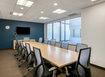  Meeting room in Troy, MI, 100 West Big Beaver Road (48084) - 4 | MatchOffice