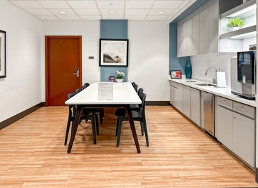  Conference room in Boca Raton, FL, 2255 Glades Road (33431) - 5 | MatchOffice.com