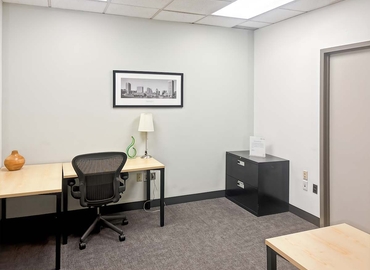 Conference room in Syosset, NY, 6800 Jericho Turnpike (11791) - 3 | MatchOffice.com