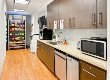  Conference room in Memphis, TN, 6000 Poplar Avenue (38119) - 5 | MatchOffice.com