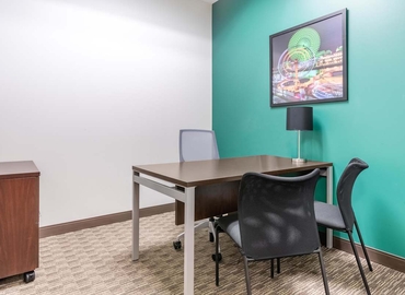  Conference room in Scottsdale, AZ, 16427 North Scottsdale Road (85254) - 3 | MatchOffice.com