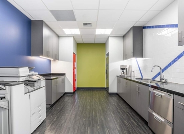  Conference room in Encino	, CA, 16501 Ventura Boulevard (91436) - 5 | MatchOffice.com