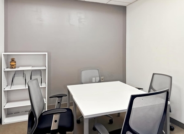  Conference room in Beverly Hills, CA, 1901 Avenue of the Stars (90067) - 3 | MatchOffice