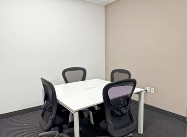  Conference room in Oakland, CA, 1101 Marina Village Parkway (94501) - 8 | MatchOffice.com