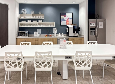  Conference hall in North Miami, FL, 1801 Northeast 123rd Street (33181) - 5 | MatchOffice