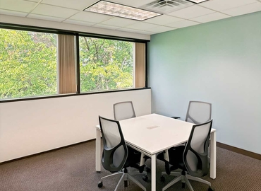  Conference hall in Detroit, MI, 3200 Greenfield Road (48120) - 11 | MatchOffice.com