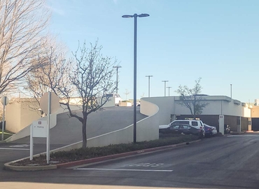  Meeting room in Sacramento, CA, 2180 Harvard St. (95815) - 10 | MatchOffice.com