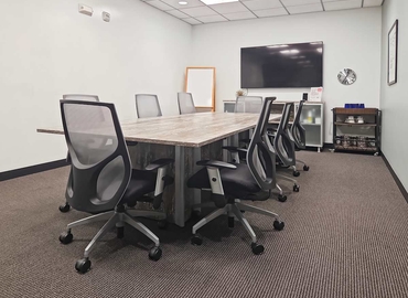  Conference room in Pleasanton, CA, 6701 Koll Center Parkway (94566) - 2 | MatchOffice.com