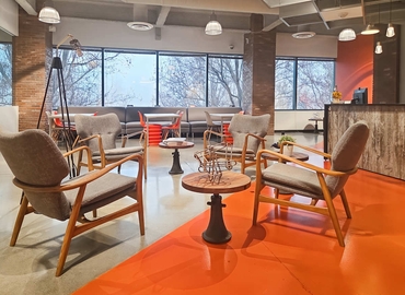  Meeting room in Pleasanton, CA, 6701 Koll Center Parkway (94566) - 4 | MatchOffice