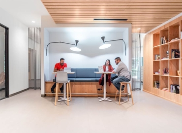  Conference space in Santa Monica, CA, 2450 Colorado Avenue (90404) - 6 | MatchOffice