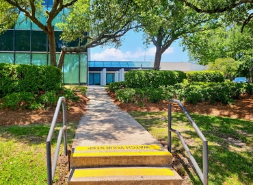  Convention center in Mobile, AL, 1110 Montlimar Dr (36609) - 13 | MatchOffice.com