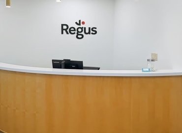  Meeting room in Cleveland, OH, 11260 Chester Rd (45246) - 1 | MatchOffice