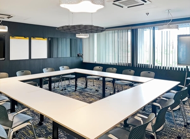  Conference hall in Palm Springs, 750 N Palm Canyon Dr (92262) - 2 | MatchOffice