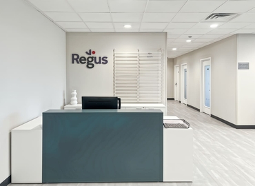  Meeting room in East Brunswick, NJ, 3000 Hadley Rd (07080) - 1 | MatchOffice.com