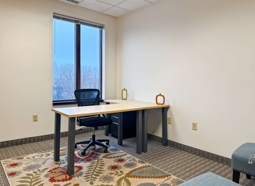  Meeting room in Minnetonka, MN, 1907 E Wayzata Blvd (55391) - 3 | MatchOffice