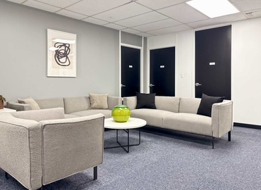  Conference hall in Des Moines, IA, 1501 42nd Street (50266) - 4 | MatchOffice