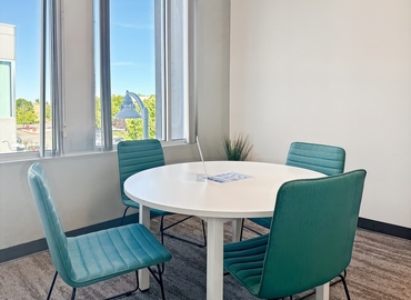  Meeting room in El Dorado Hills, CA, 1264 Hawks Flight CT (95762) - 8 | MatchOffice.com