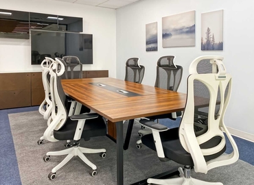  Conference room in Houston North, TX, 16510 Northchase Drive (77060) - 2 | MatchOffice