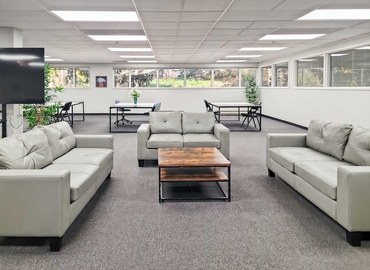  Conference room in Brookfield, WI, 120 Bishops Way (53005) - 4 | MatchOffice.com