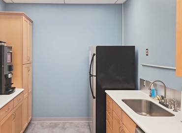  Conference room in Greensboro, NC, 516 W Friendly Ave (27401) - 5 | MatchOffice