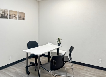  Conference room in Valencia, 	CA, 27125 Sierra  Hwy (91351) - 6 | MatchOffice