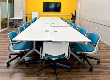  Conference center in Schaumburg, IL, 3400 W Stonegate Blvd (60005) - 8 | MatchOffice