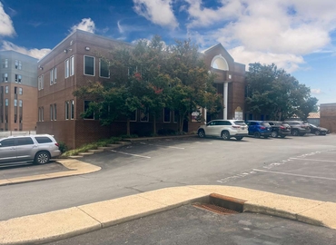  Conference hall in Charlotte, 2303 W Morehead (28208) - 10 | MatchOffice