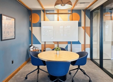  Conference room in Burbank, CA, 3900 W Alameda (91505) - 9 | MatchOffice.com