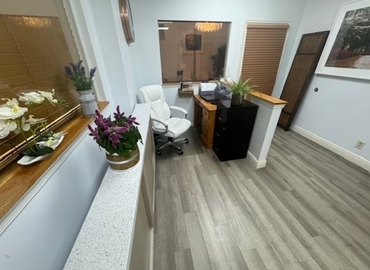 Office Palm Beach Lakes Boulevard 2250 33409 West Palm Beach, FL