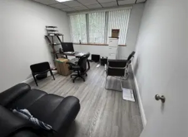 Office Old Congress Avenue 1280 33409 West Palm Beach, FL