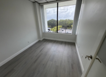 Office 10th Avenue North 2328 33461 Lake Worth Beach