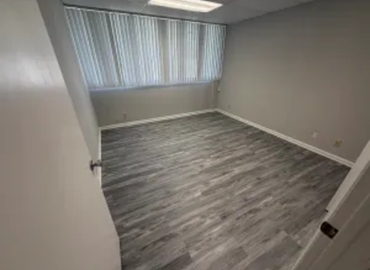 Office Northlake Boulevard 4360 33410 Palm Beach Gardens, FL