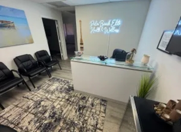 Office Northlake Boulevard 4362 33410 Palm Beach Gardens, FL