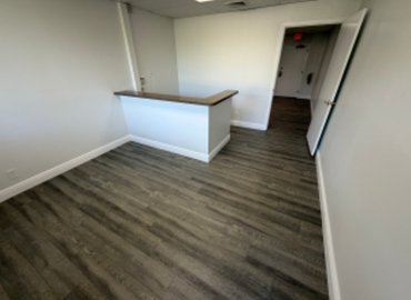 Office Northlake Boulevard 4360 33410 Palm Beach Gardens, FL