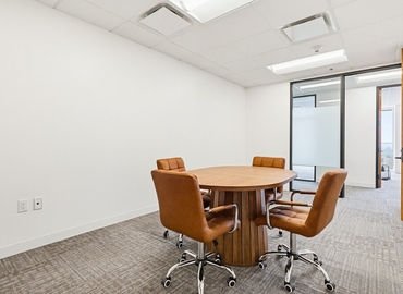 Office Encino 91436 Encino	, CA