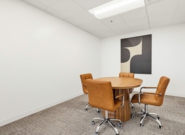 Office Encino 91436 Encino	, CA