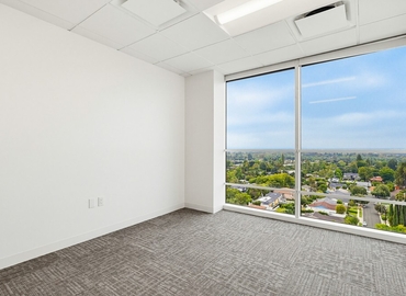 Office Encino 91436 Encino	, CA