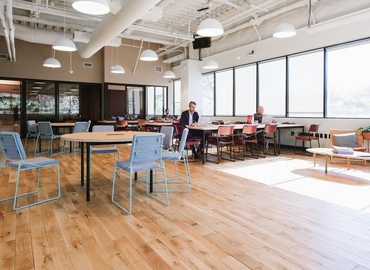1221 m² Business center property available to rent in Manhattan Beach	 CA, 1240 Rosecrans Ave (90266) - 5 | MatchOffice.com