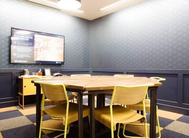 2206 m² Business space place up for rent in Seattle, WA, 107 Spring Street (98104) - 2 | MatchOffice.com