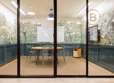 2206 m² Business space place up for rent in Seattle, WA, 107 Spring Street (98104) - 1 | MatchOffice.com