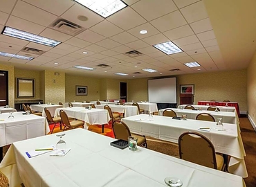 Conference hall in Phoenix, AZ, North Central Avenue 4000 (85012) - 0 | MatchOffice.com