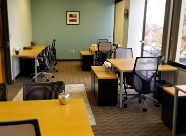 250 m² Serviced office place up for rent in Newark, CA, Balentine Drive (39899) - 2 | MatchOffice