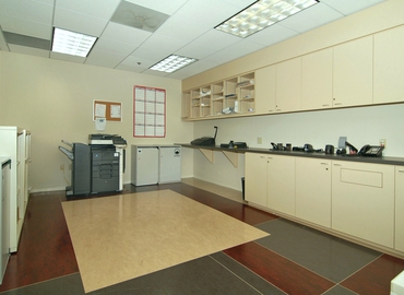 900 m² Business center place for rent in Burbank	, CA, 2600 W Olive Ave (91505) - 4 | MatchOffice
